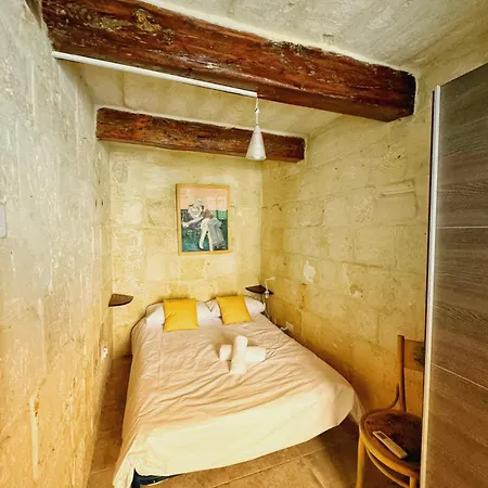 Apartment Main Street Cozy Townhouse